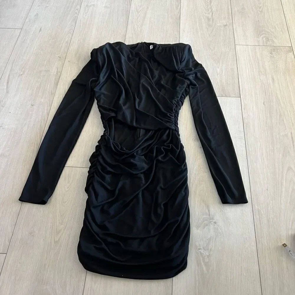 Zara women’s rushed dress size m